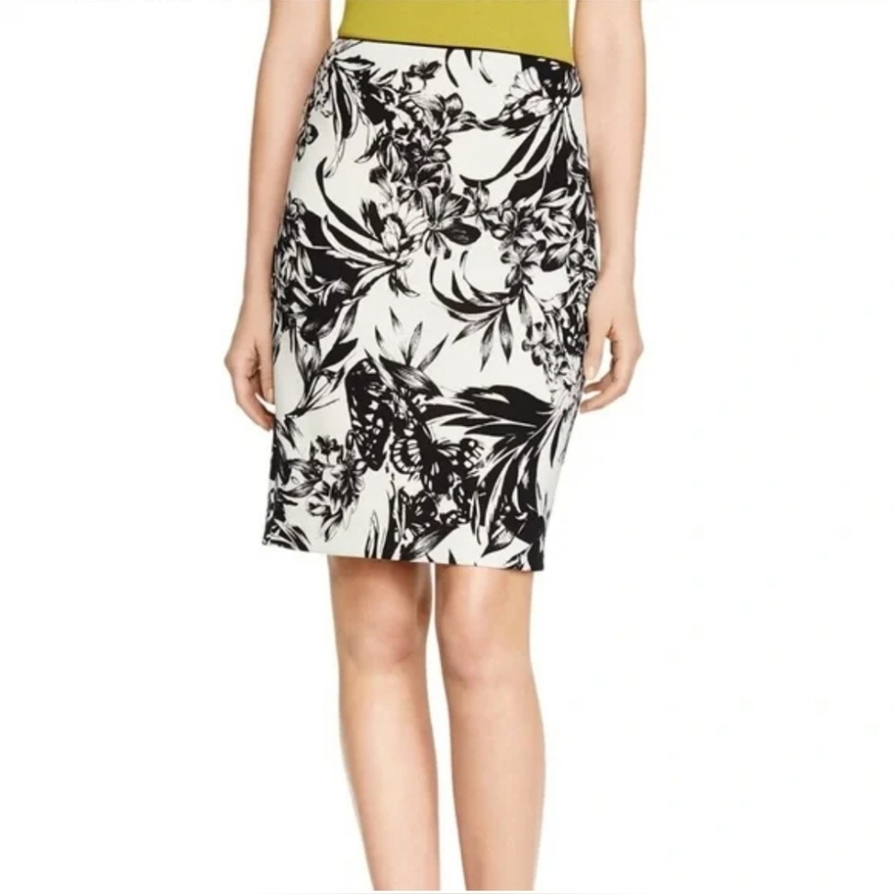 New Worthington Floral Skirt Size 10